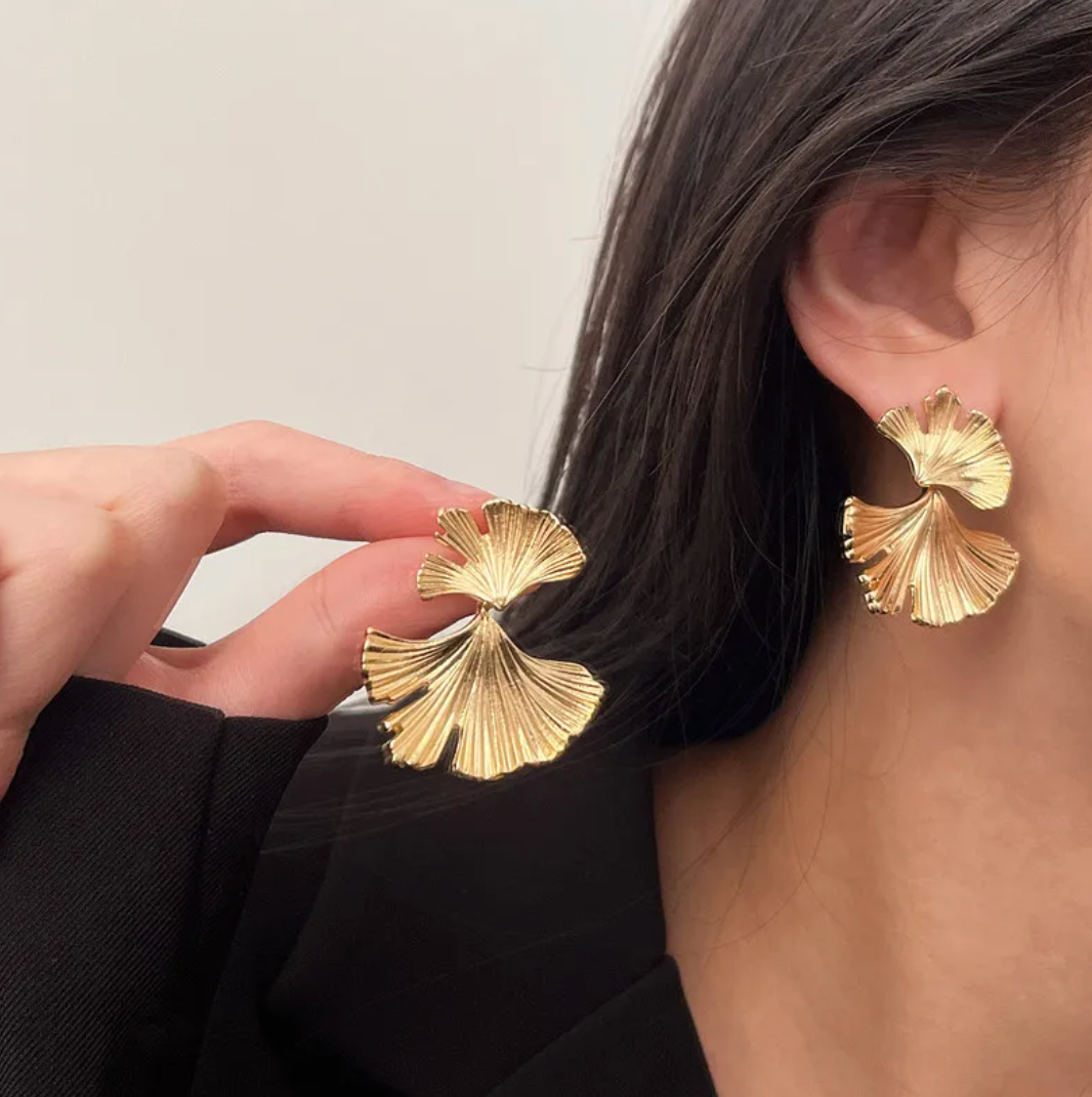 18K Gold Ginkgo Biloba Earrings