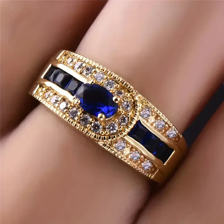 Vintage Shiny Blue Gold Ring