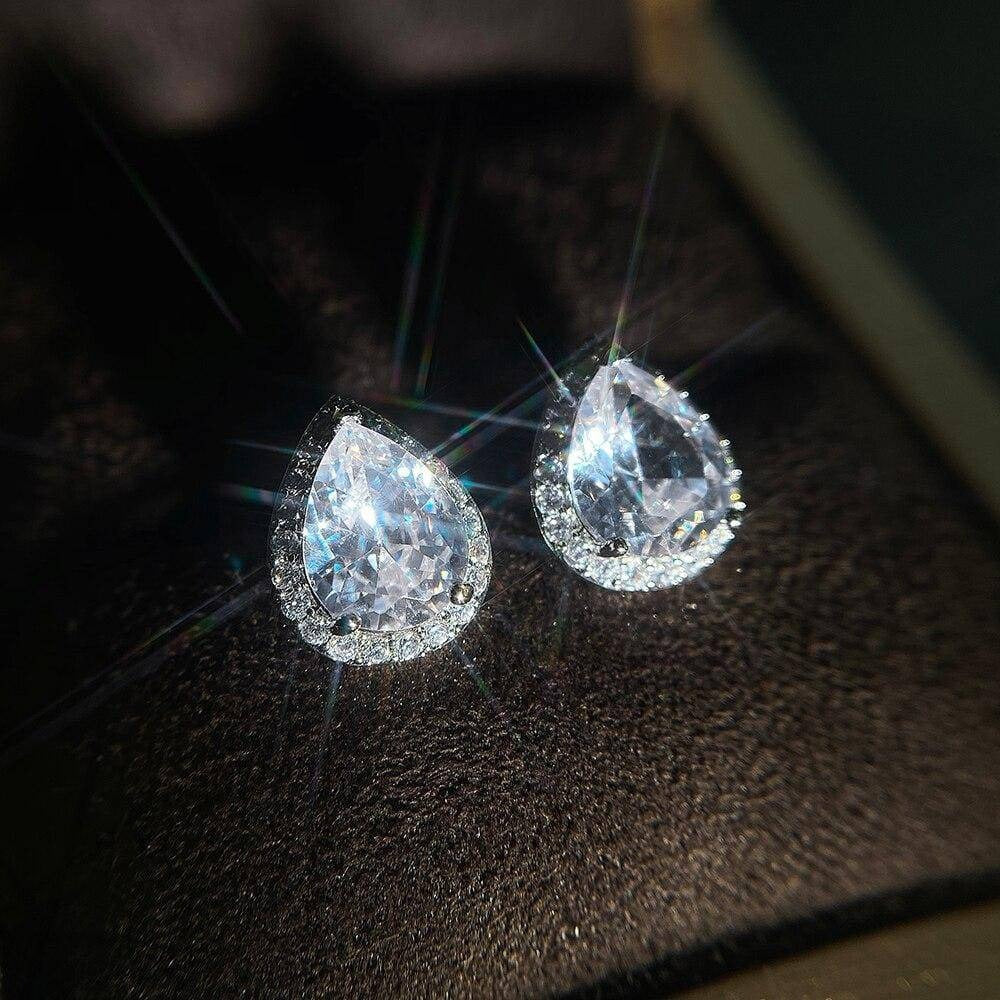 Aria Pear-Shaped Earrings