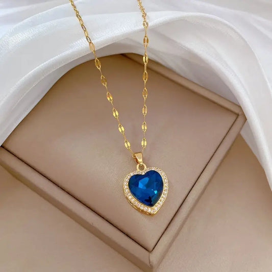 Jaselle Vireyne Necklace | Gold