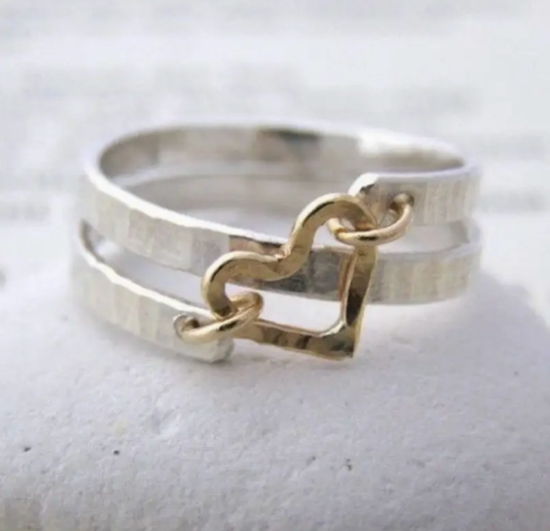 Vintage Open Heart Ring