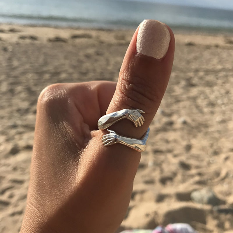 925 Silver 'Embrace' Ring