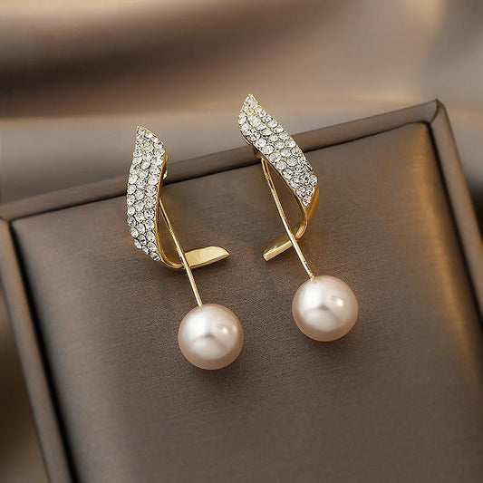 Pearl Gold Earrings