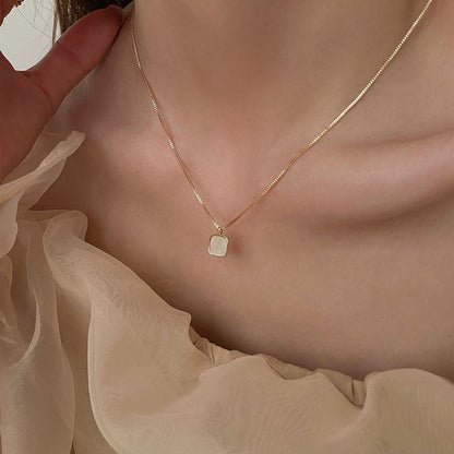 Sophie Gold Chain Pearl Necklace