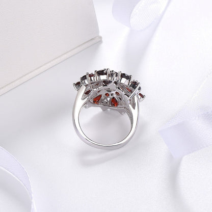 Scarlet Petal Ring | Gold