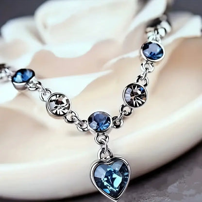 Ocean Heart Glow Bracelet | White Gold