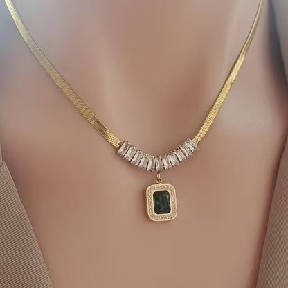 Regalia Prism Emerald Necklace | Gold