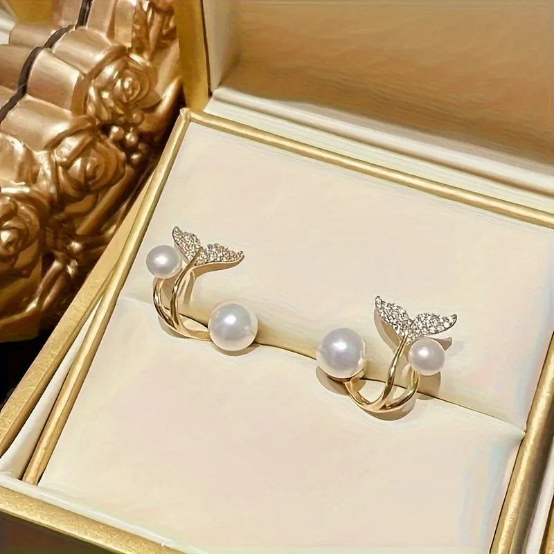 Elegant Mermaid Tail Earrings with Pearl