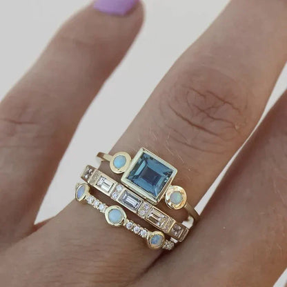 Vintage Silver Blue Crystal Ring